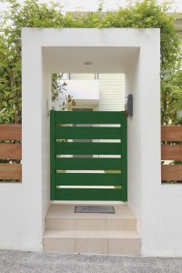 puerta madera exterior